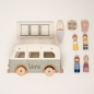 Preview: Retro Camper mit Spielfiguren | Little Dutch