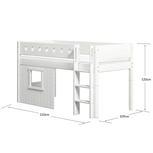 Mittelhohes Bett, senkrechte Leiter & Baumhaus-Bettenfronten, weiß | Flexa