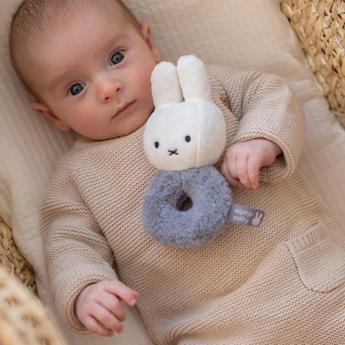 Rassel-Greifling Hase Fluffy blau | Miffy x Tiamo