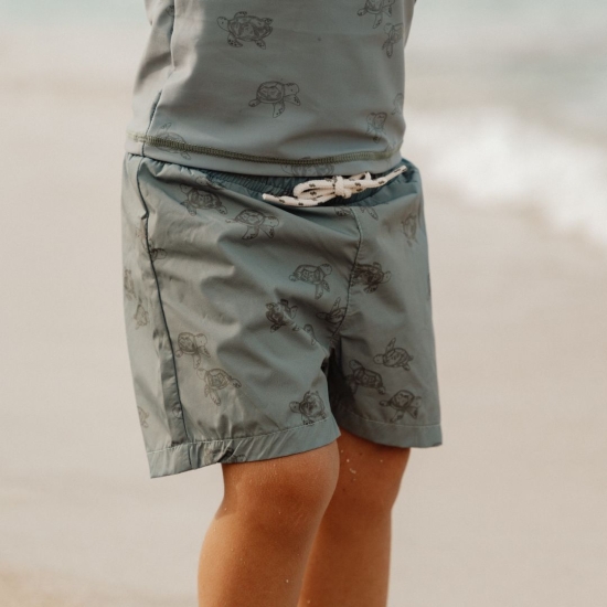 Badeshorts Turtle Island Olive, Größe 74/80 | Little Dutch