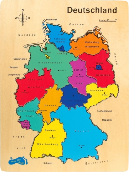 Puzzle Deutschlandkarte Holz mehrfarbig | small foot